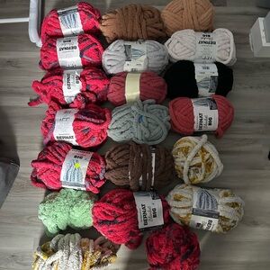 Bernat Big Yarn Bundle